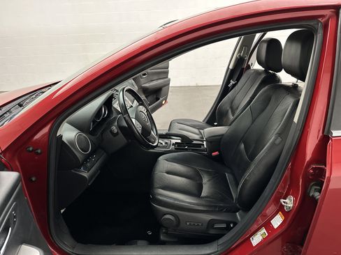 Used 2009 MAZDA MAZDA6 i Grand Touring w/ Moonroof & Bose Pkg image 15