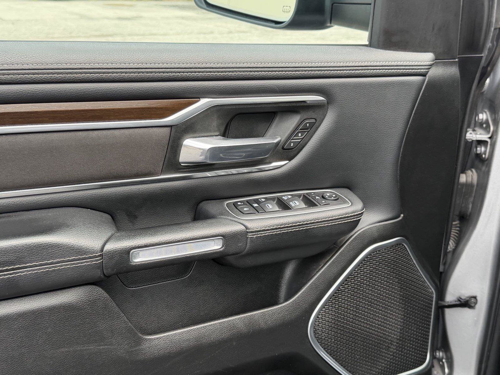 Used 2022 RAM 1500 Laramie w/ Laramie Southwest Edition RWD image 13