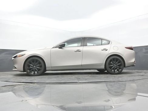 Used 2024 MAZDA MAZDA3 s FWD image 55
