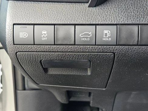 Used 2023 Toyota Camry LE image 13