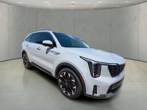 Used 2025 Kia Sorento SX FWD image 37