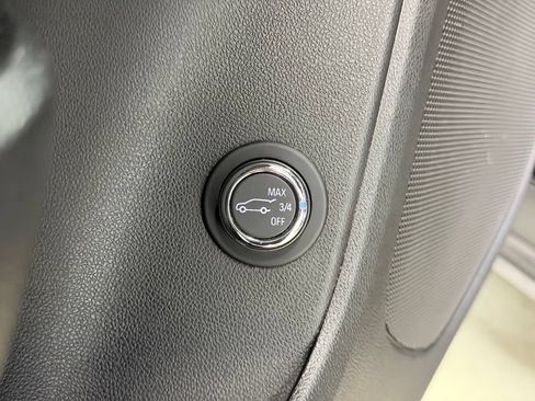 Used 2022 Chevrolet Blazer RS FWD image 13