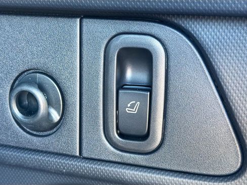 Certified 2025 Subaru Forester Touring image 13