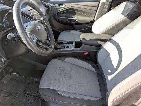 Used 2018 Ford Escape SE image 14