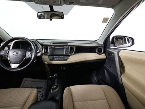 Used 2013 Toyota RAV4 XLE image 29