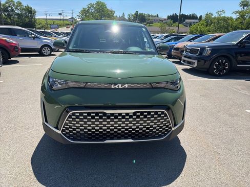 Certified 2023 Kia Soul EX FWD image 2