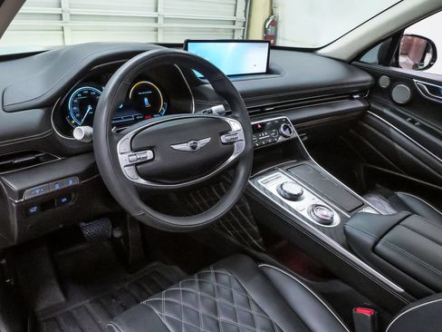 Certified 2024 Genesis GV80 3.5T w/ Prestige Matte Package AWD/4WD image 2