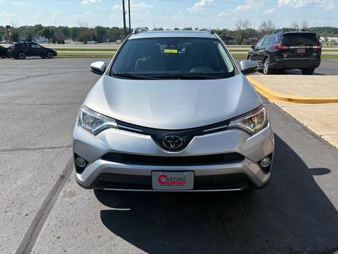 Used 2018 Toyota RAV4 XLE w/ Plus Extra Value Package FWD image 3