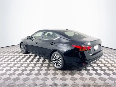 New 2026 Nissan Altima 2.5 SV FWD image 5