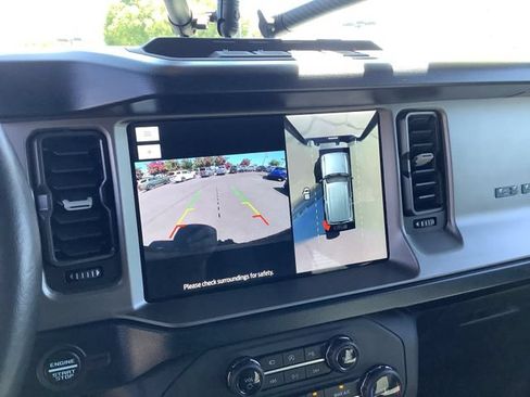 Used 2022 Ford Bronco Outer Banks w/ Sasquatch Package AWD/4WD image 19