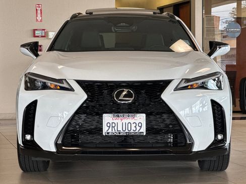 Used 2025 Lexus UX 300h FWD w/ Accessory Package (Z2) image 5