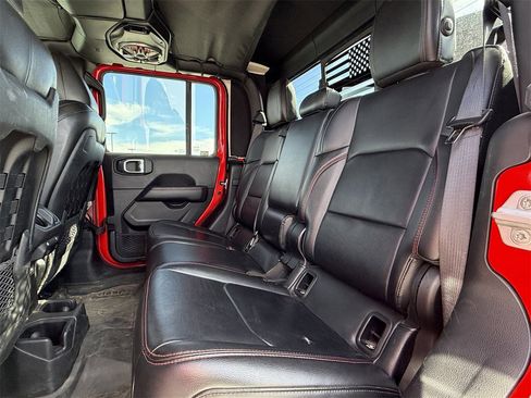 Used 2022 Jeep Gladiator Rubicon w/ LED Lighting Group image 26