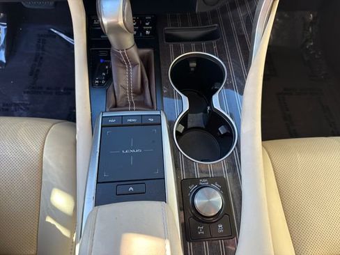 Used 2020 Lexus RX 350 AWD w/ Luxury Package image 17