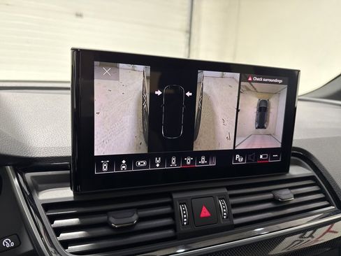 Used 2024 Audi SQ5 Prestige image 29