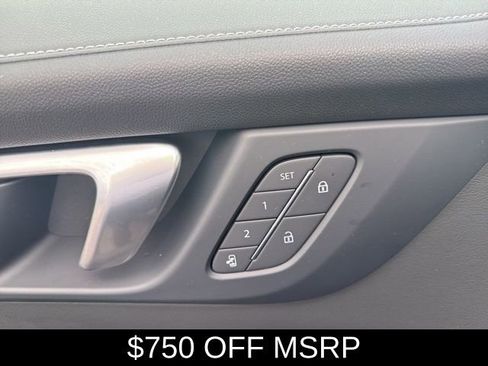 New 2026 Buick Enclave Sport Touring w/ Super Cruise Package AWD/4WD image 34