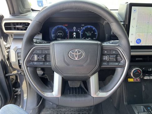 Used 2024 Toyota Tacoma TRD Off-Road w/ TRD Off Road Upgrade Package AWD/4WD image 16