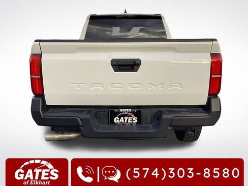 Used 2024 Toyota Tacoma SR image 8