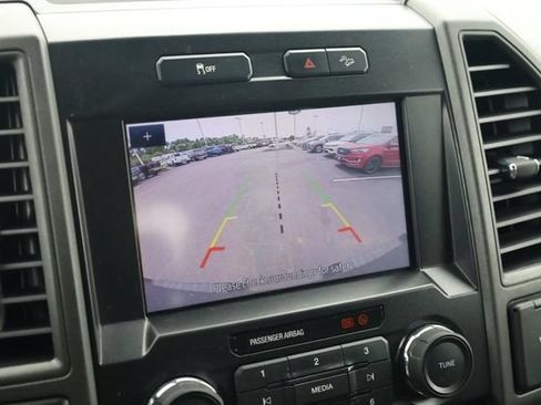 Used 2021 Ford F250 XL w/ STX Appearance Package AWD/4WD image 15