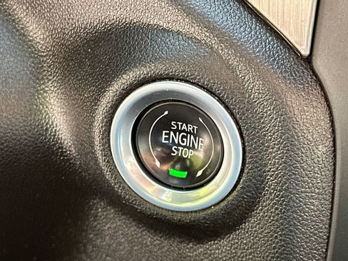 Used 2022 GMC Sierra 2500 Denali AWD/4WD image 38