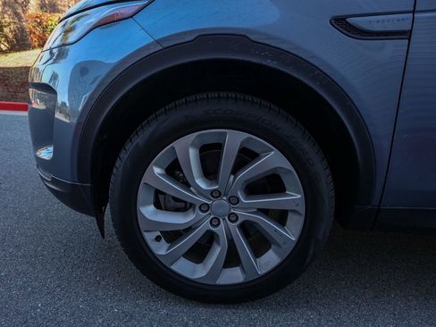 Used 2023 Land Rover Discovery Sport SE AWD/4WD image 10