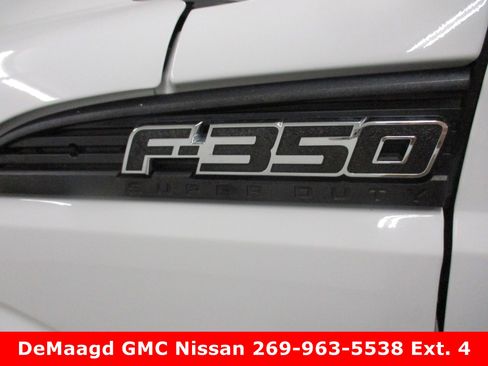 Used 2016 Ford F350 XL image 5