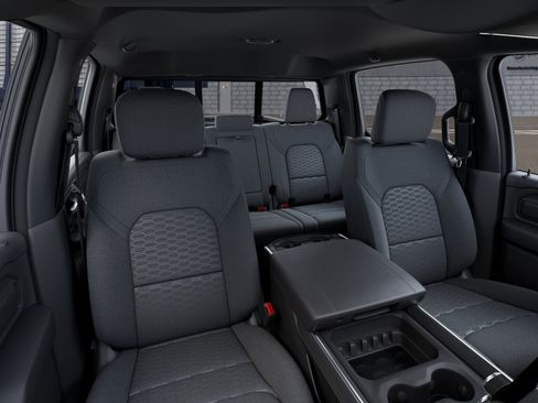 New 2026 RAM 1500 Express AWD/4WD image 32