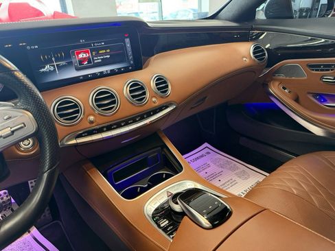 Used 2018 Mercedes-Benz S 560 4MATIC Coupe w/ AMG Line image 40