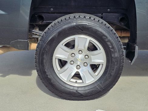 Used 2017 Chevrolet Silverado 1500 LT w/ All Star Edition image 9