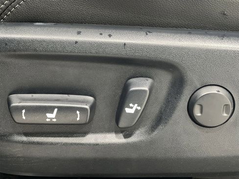 Used 2024 Toyota 4Runner SR5 Premium image 12