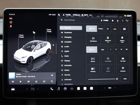 Used 2022 Tesla Model Y Long Range image 22