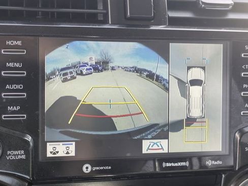 Used 2024 Toyota 4Runner TRD Off-Road Premium image 18