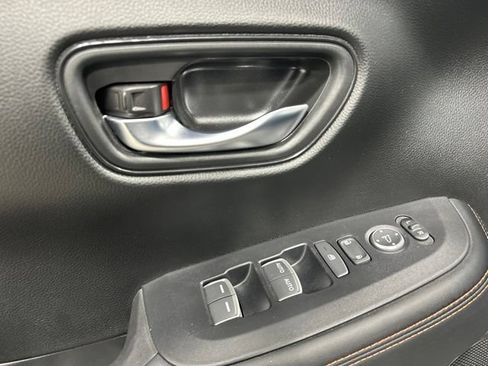 Certified 2024 Honda HR-V Sport image 24