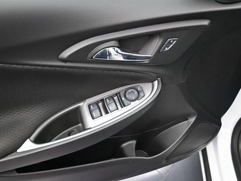 Certified 2025 Chevrolet Malibu LT image 11