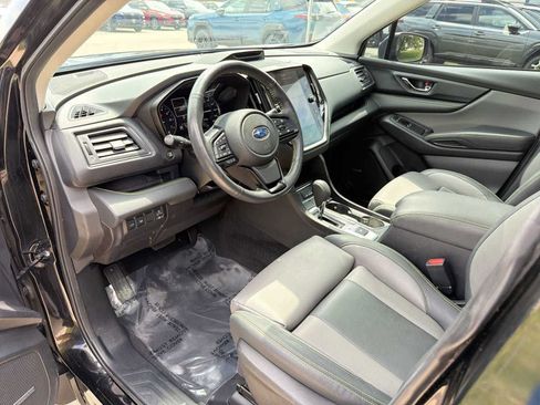 Certified 2023 Subaru Ascent Onyx Edition Limited AWD/4WD image 2