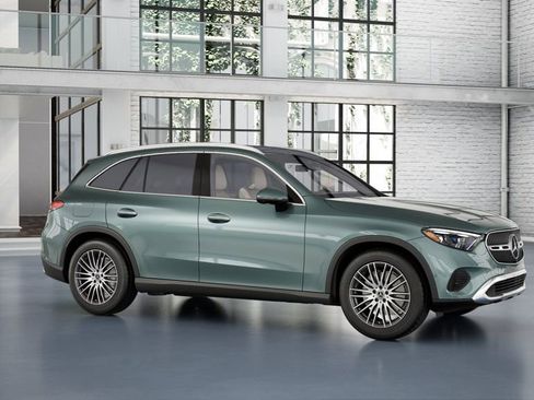 New 2026 Mercedes-Benz GLC 300 image 8