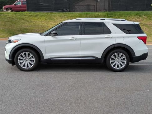 Used 2020 Ford Explorer Limited w/ Class III Trailer Tow Package RWD image 7