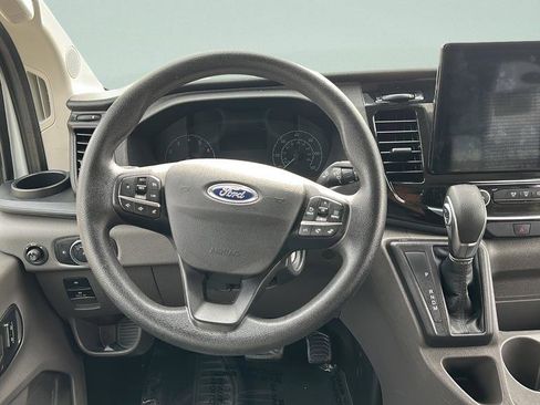 Used 2024 Ford Transit 350 XLT RWD image 13