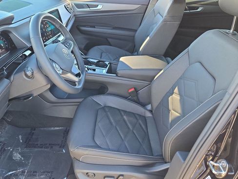 New 2026 Volkswagen Atlas Cross Sport SE image 4