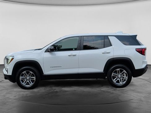 Used 2025 GMC Terrain Elevation AWD/4WD image 4