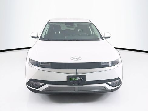 Used 2024 Hyundai Ioniq 5 SEL RWD image 2
