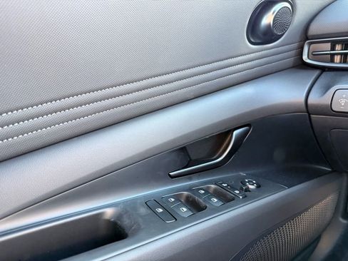 New 2026 Hyundai Elantra Sport FWD image 11