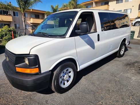 Used 2014 Chevrolet Express 1500 LS image 7