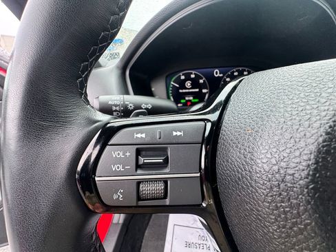 Used 2025 Honda Civic Sport image 17