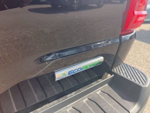 Used 2023 Ford F150 XLT image 28