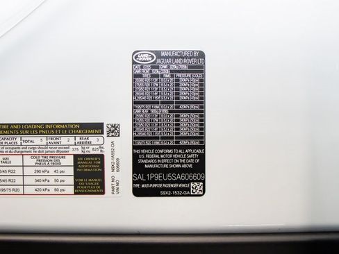 New 2025 Land Rover Range Rover Sport SE image 22