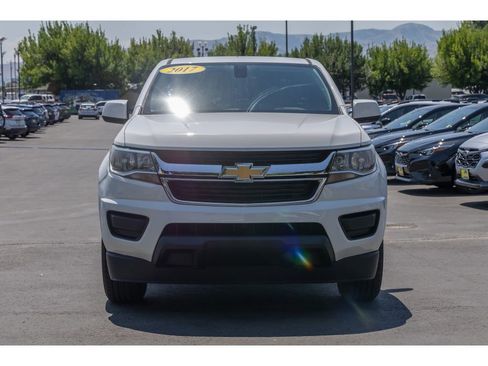 Used 2017 Chevrolet Colorado LT image 8