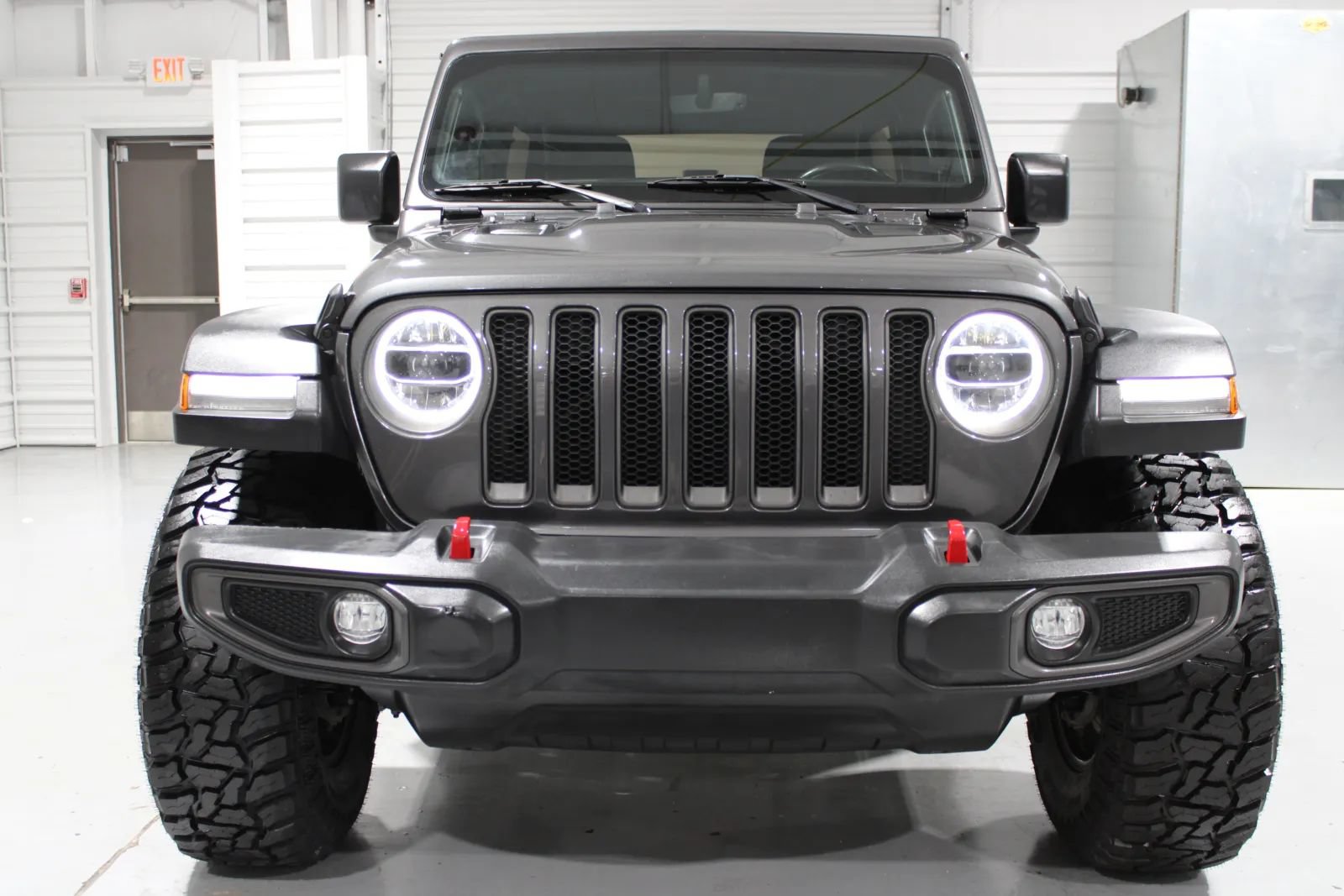 Used 2022 Jeep Wrangler Unlimited Rubicon w/ LED Lighting Group AWD/4WD image 24