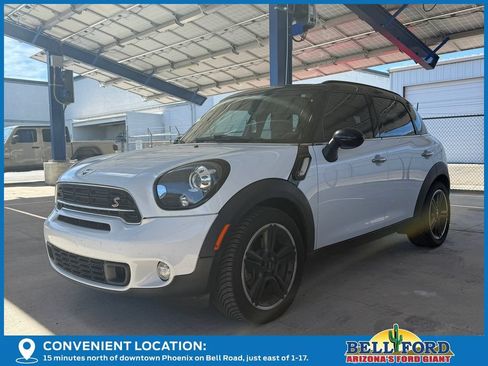 Used 2016 MINI Cooper Countryman S FWD image 2
