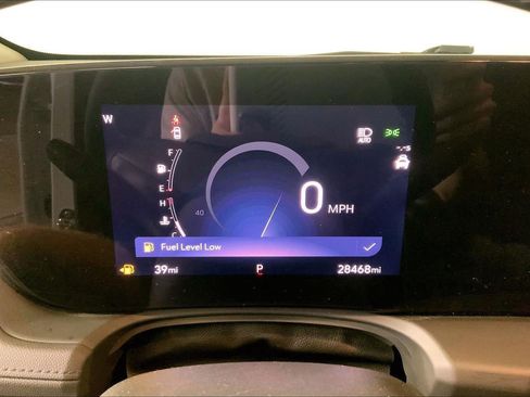 Used 2025 Buick Encore GX Preferred AWD/4WD image 20