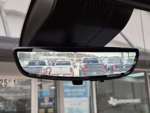 Used 2025 GMC Sierra 1500 AT4 w/ AT4 Premium Package image 40